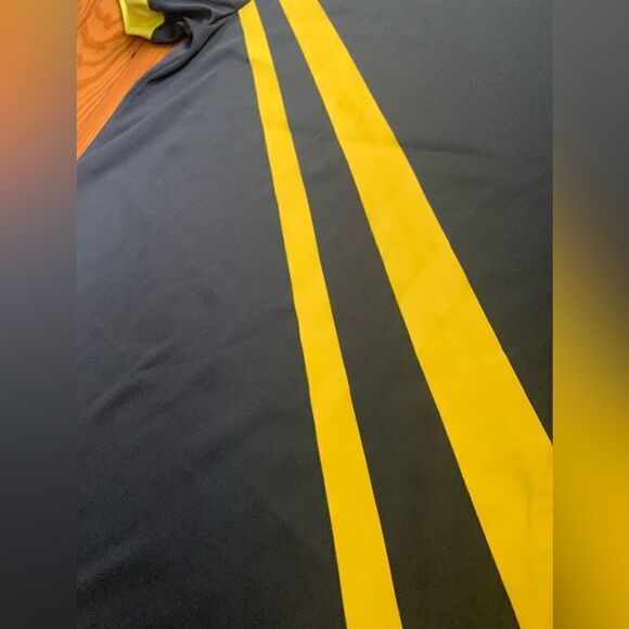 Men’s Soccer Jersey - Picture 2 of 8